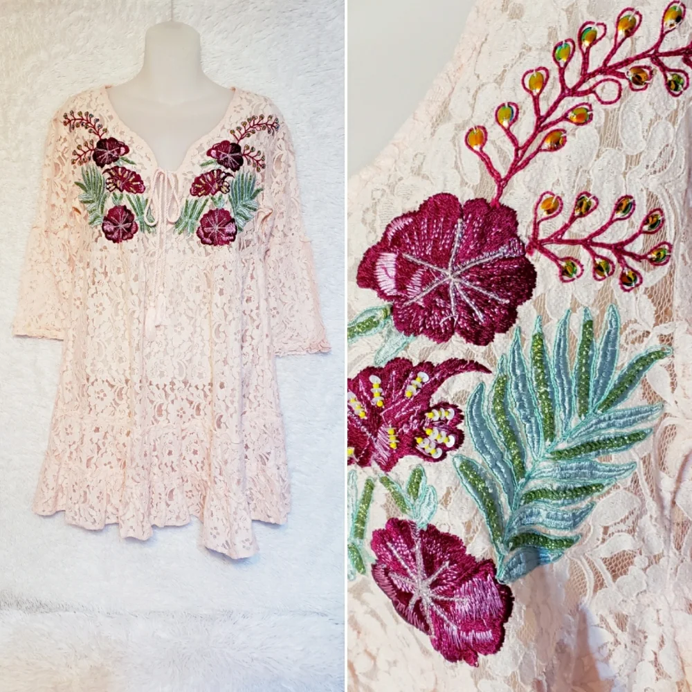 Guess Bell Sleeve Floral Lace Mini Dress - Picture 5 of 10
